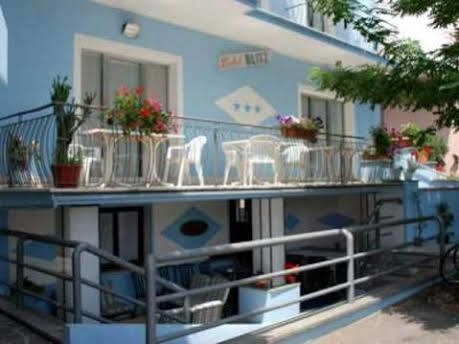 Hotel Blitz à Rimini Extérieur photo